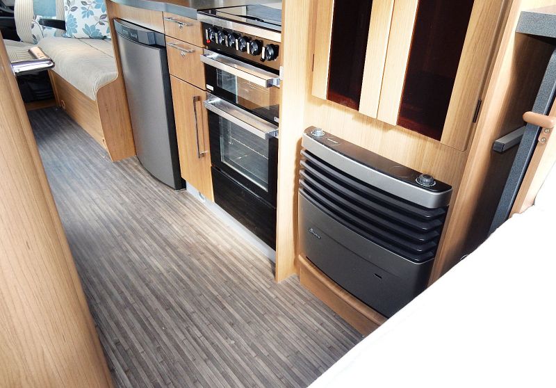 2013 Auto-Trail Tracker RB image 6