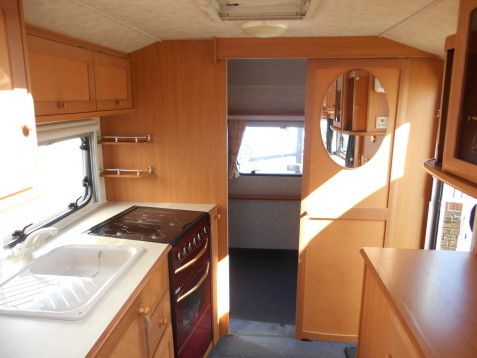 2001 Avondale Avocet image 4