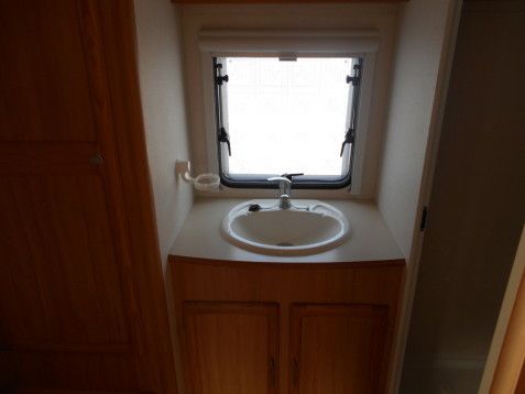 2006 Avondale Arrow 470-2 image 6