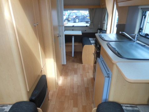 2010 Xplore Vogue 495 image 5