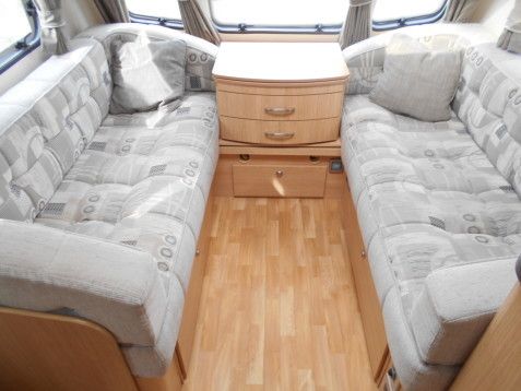 2010 Coachman Kimberley Amara 535 image 3