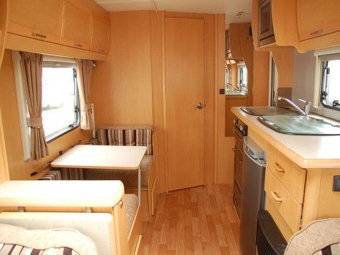 2010 Elddis Odyssey 524 image 4