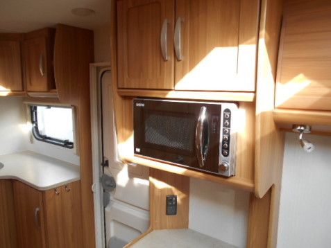 2012 Lunar Stellar 410 image 6