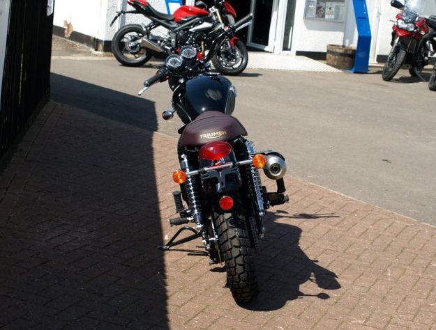 2015 Triumph Scrambler image 5