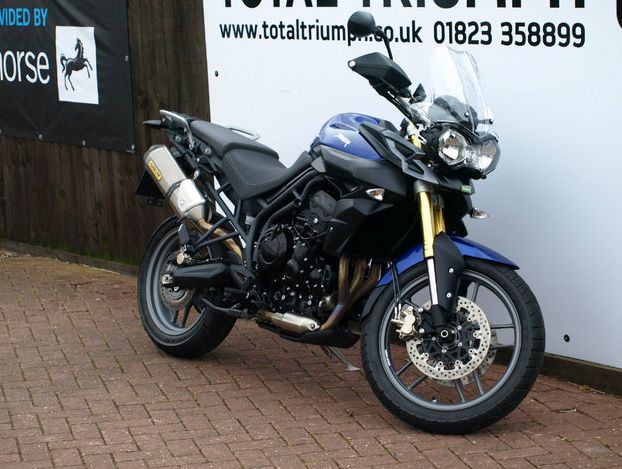 2014 Triumph Tiger image 2