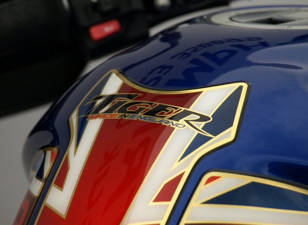 2014 Triumph Tiger image 7