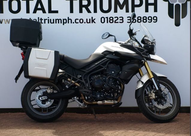 2013 Triumph Tiger image 1
