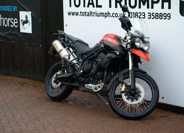 2013 Triumph Tiger image 2
