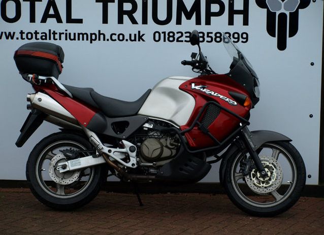 2002 Honda XL1000V Varadero image 1