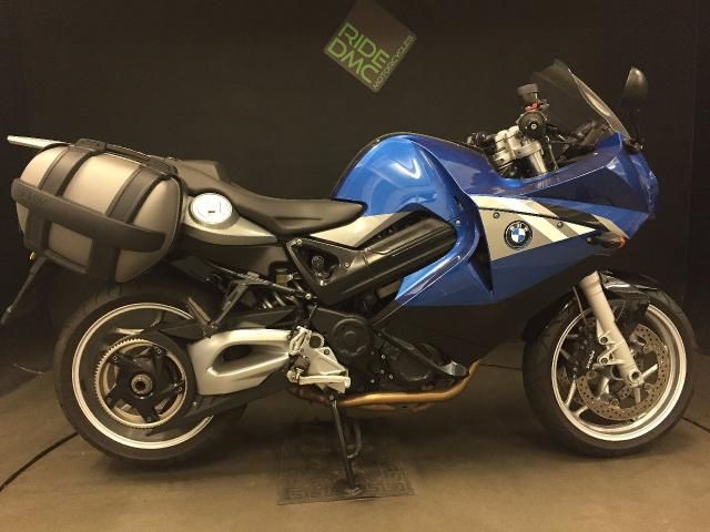 2012 Bmw F800ST image 1