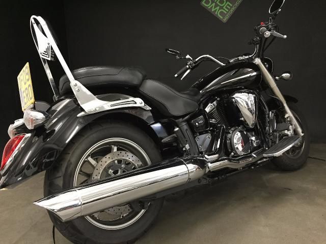 2009 Yamaha XVS 1300 Midnight Star image 3