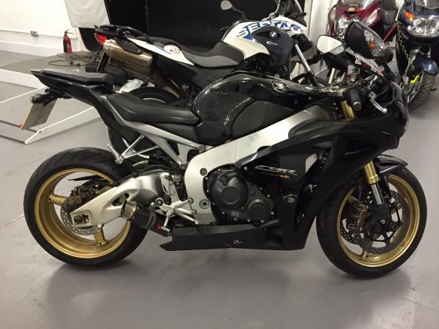 2010 Honda CBR 1000 Fireblade RA-A image 10