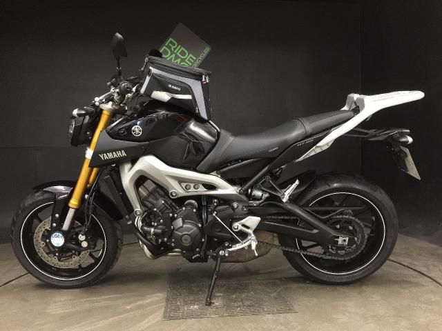 2014 Yamaha MT-09 ABS image 6