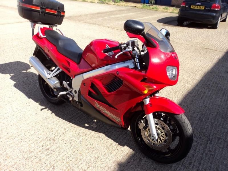 1996 Honda vfr 750 image 1