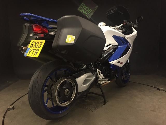 2013 BMW F800GT image 2