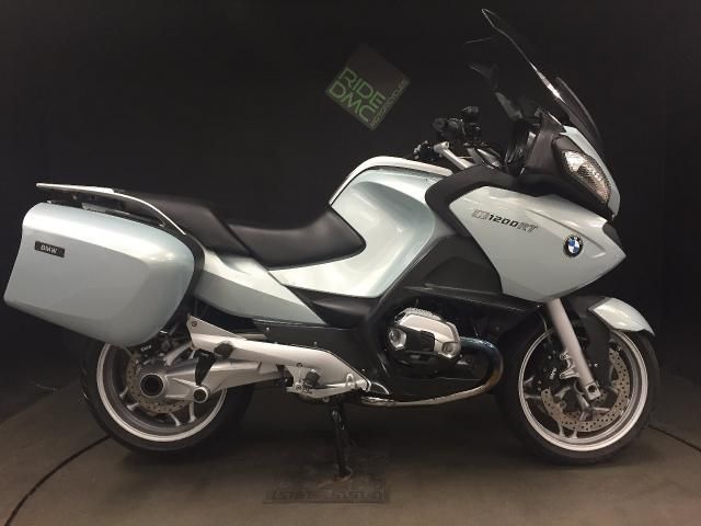2010 BMW R1200RT SE image 1
