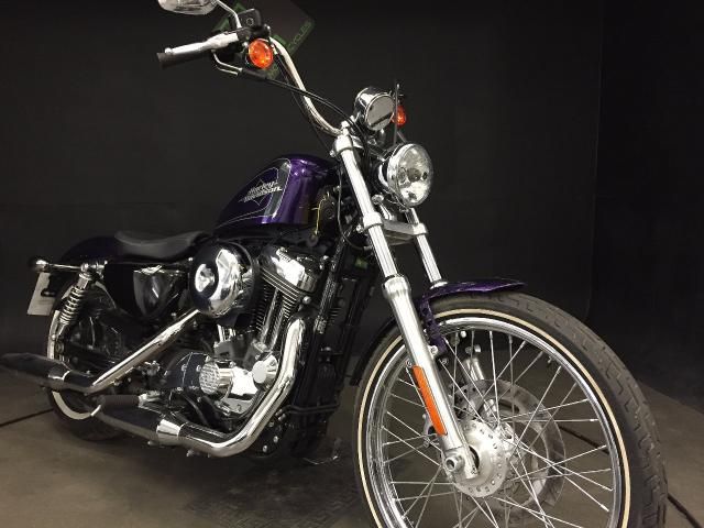 2014 Harley-Davidson Sportster 72 image 7