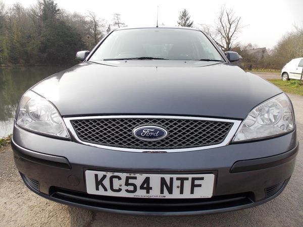 2004 Ford Mondeo 1.8 LX 5dr image 4