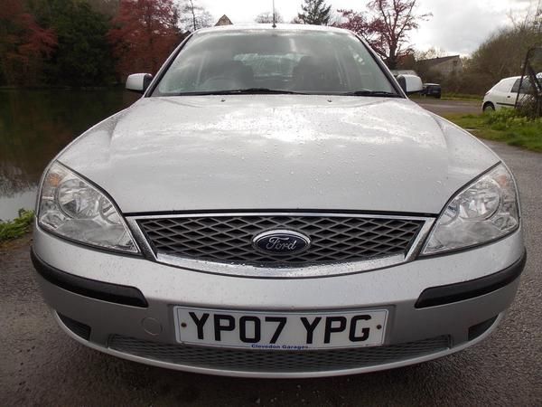2007 Ford Mondeo 2.0 LX 5dr image 4