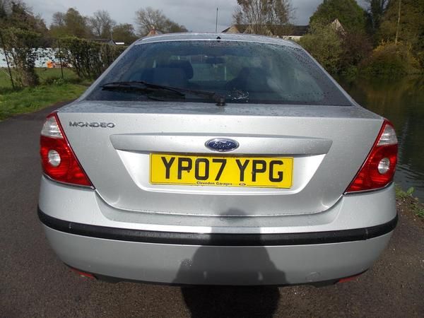 2007 Ford Mondeo 2.0 LX 5dr image 5