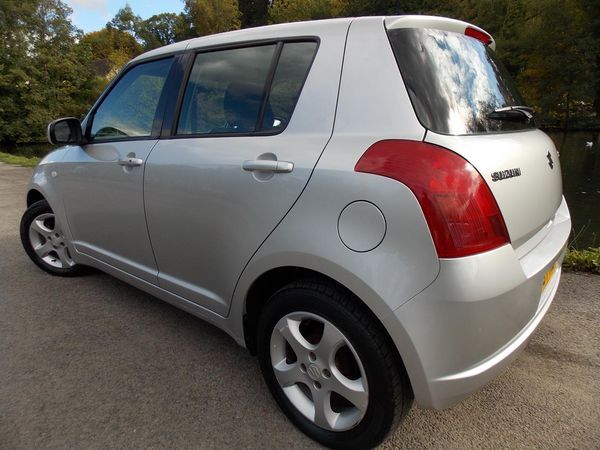 2007 Suzuki Swift 1.5 GLX 5dr image 3