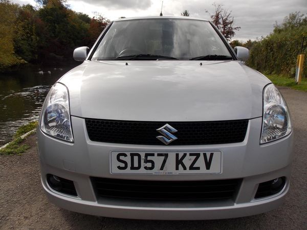 2007 Suzuki Swift 1.5 GLX 5dr image 4