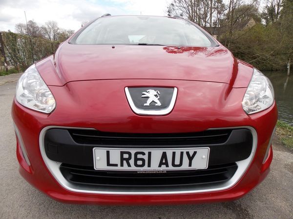 2012 Peugeot 308 1.6 HDI image 4