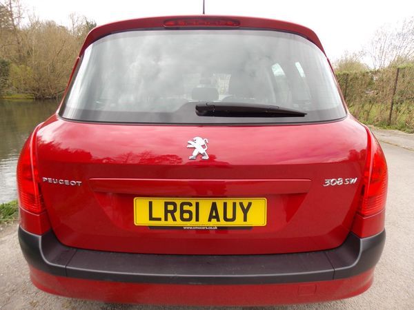 2012 Peugeot 308 1.6 HDI image 5