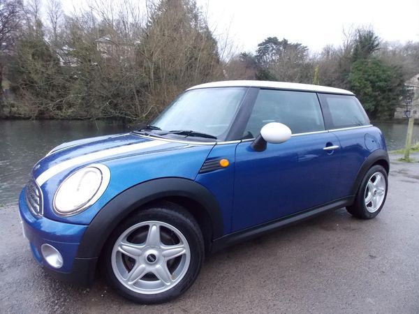 2008 MINI Hatchback 1.6 Cooper image 2