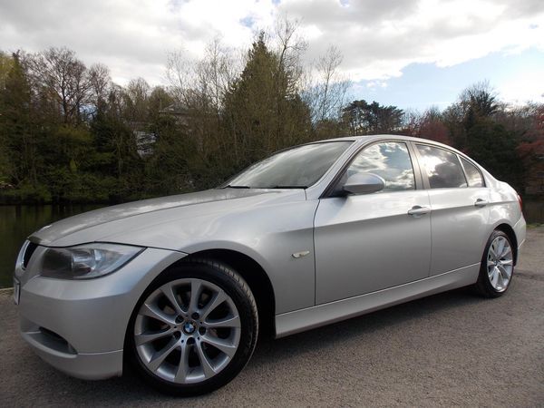 2008 BMW 3 Series 318i image 2