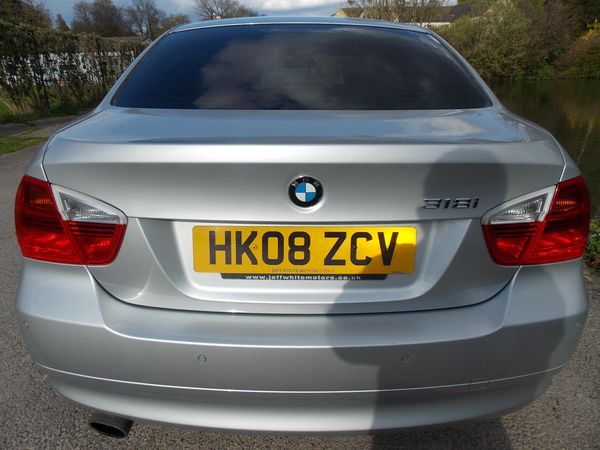 2008 BMW 3 Series 318i image 5