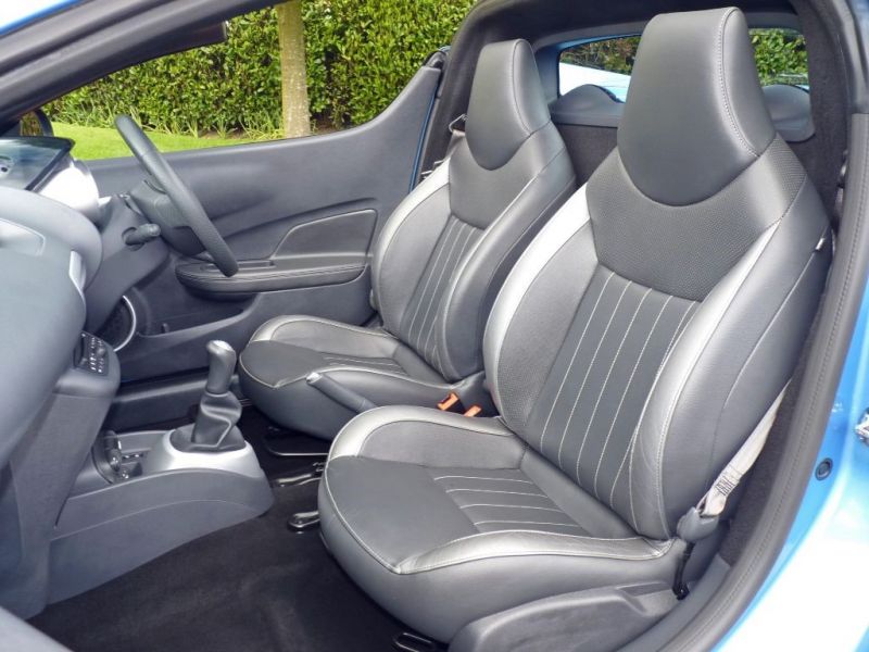 2011 Renault Wind Roadster Dynamique S VVT image 5