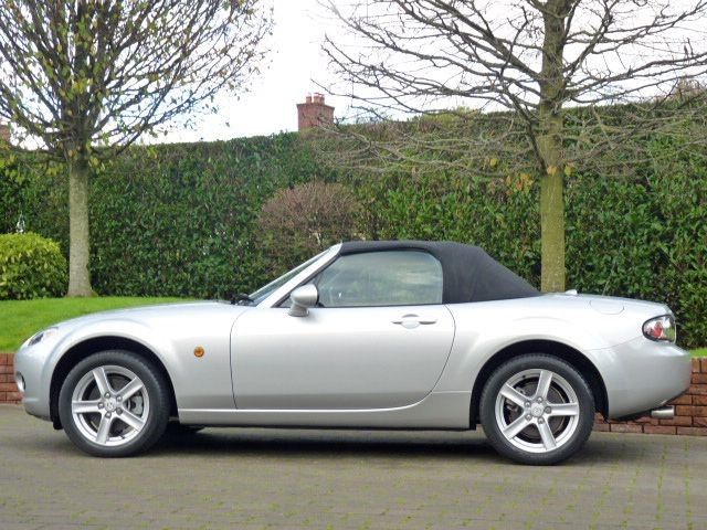 2008 Mazda MX-5 2.0 image 4