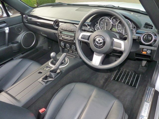 2008 Mazda MX-5 2.0 image 8