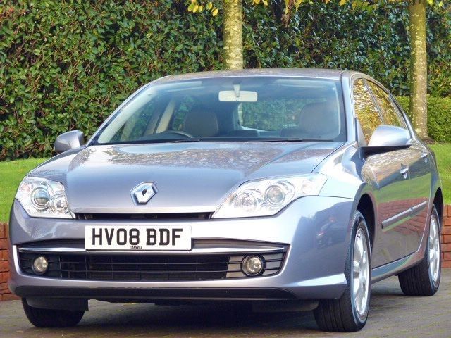 2008 Renault Laguna Dynamique DCI image 1