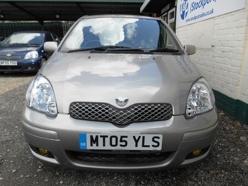 2005 Toyota Yaris 1.3 VVT-I image 2