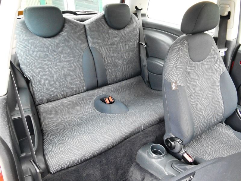 2004 MINI Cooper 1.6I 16V image 7