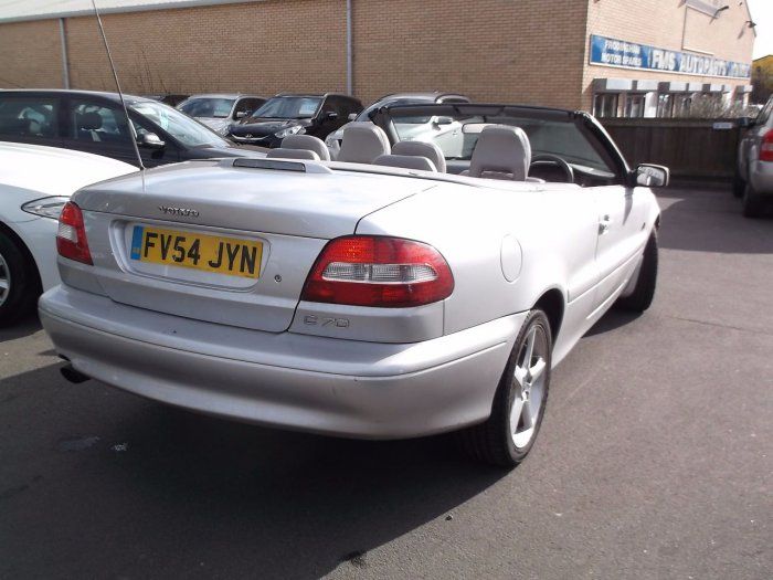 2004 Volvo C70 2.0 T 2dr image 5