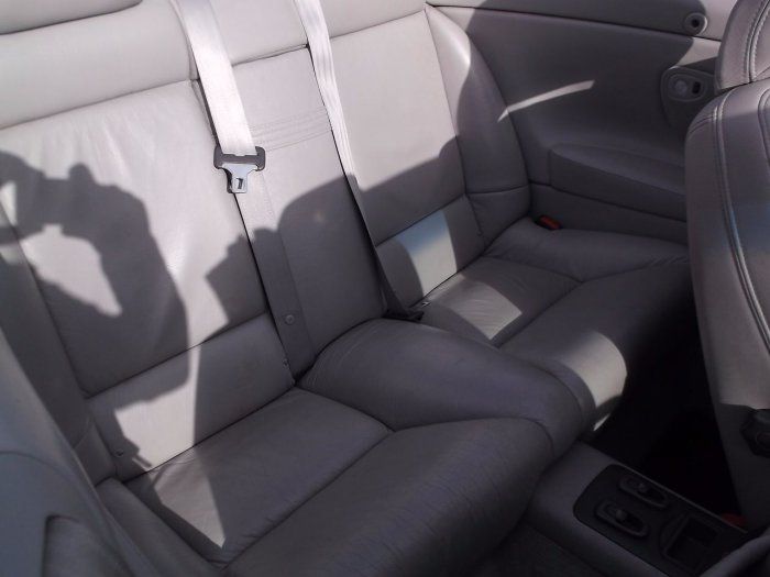 2004 Volvo C70 2.0 T 2dr image 7