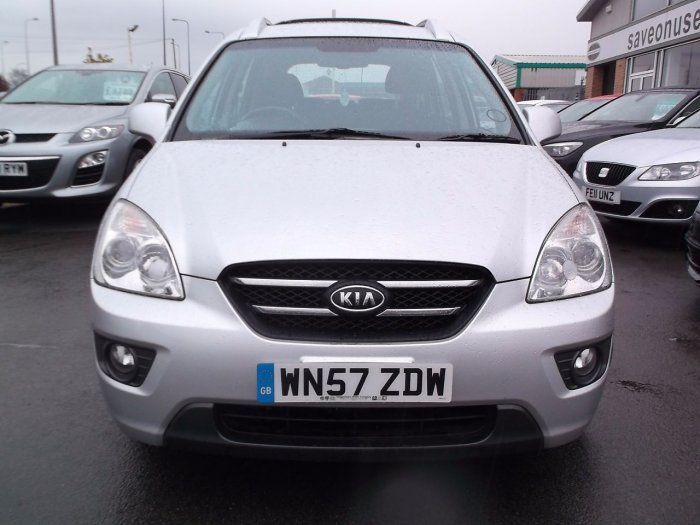 2007 Kia Carens 2.0 CRDI LS 5dr image 4