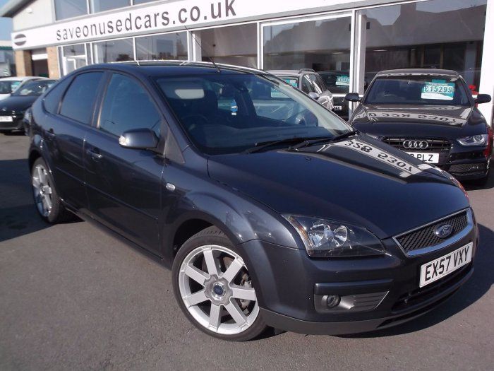 2007 Ford Focus 2.0 TDCi Titanium 5dr image 1