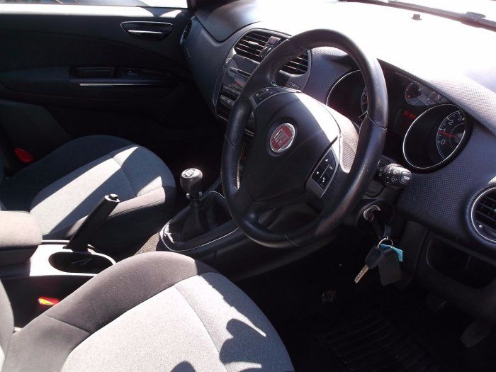 2010 Fiat Bravo 1.4 Dynamic 5dr image 5