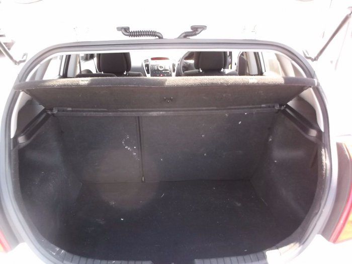 2010 Kia Cee'd 1.4 Strike 5dr image 7