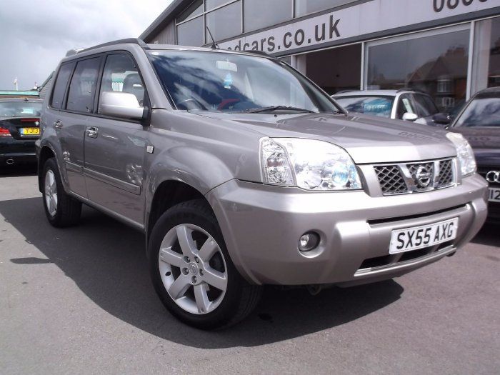 2006 Nissan X-Trail 2.5 16v Columbia 5dr image 1