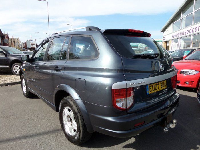 2007 SsangYong Kyron 2.0 S 5dr image 3
