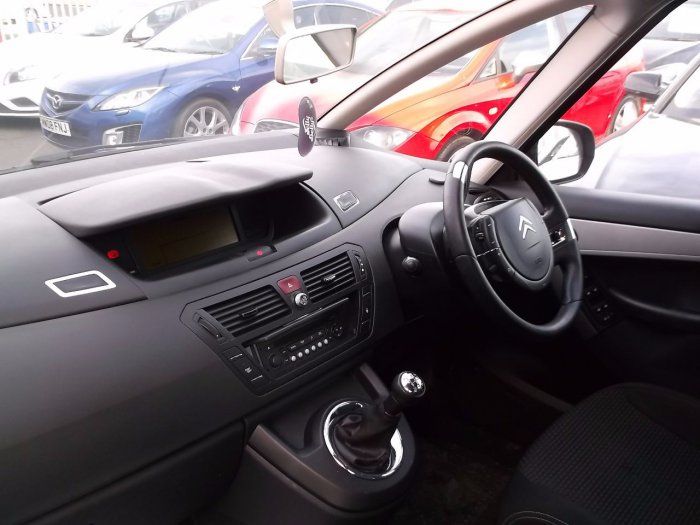 2010 Citroen C4 Grand Picasso 1.6HDi 5dr image 5
