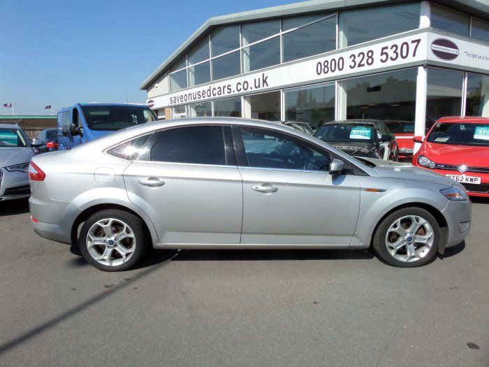 2010 Ford Mondeo 2.0 TDCi 5dr image 3