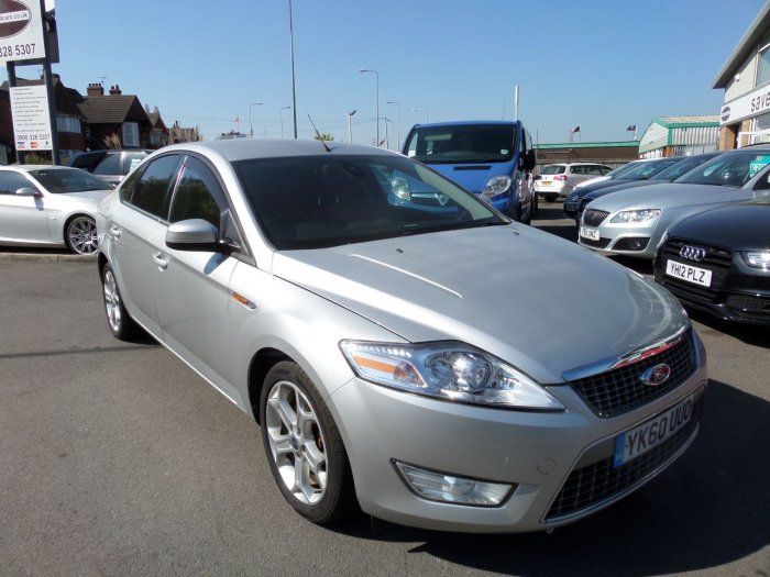2010 Ford Mondeo 2.0 TDCi 5dr image 4