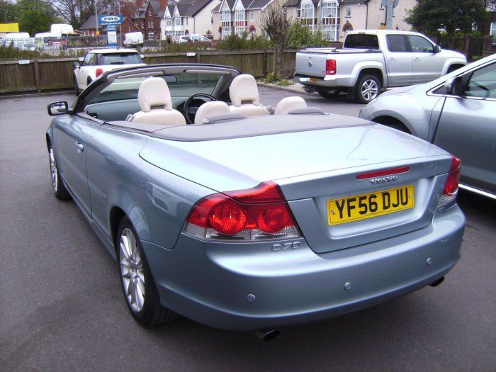 2006 Volvo C70 2.4 D5 SE 2dr image 3