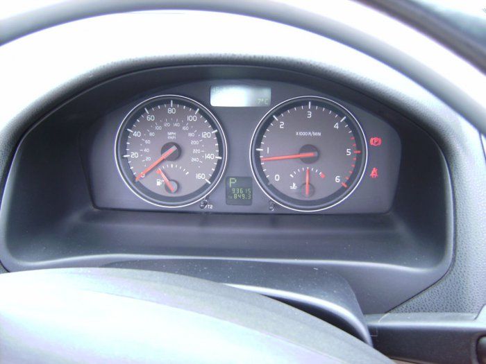 2006 Volvo C70 2.4 D5 SE 2dr image 5